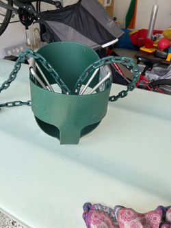 🛝 2. Baby Swing Seat (with chains)