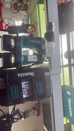 Makita Cordless Drill with Charger