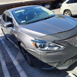 2018 Nissan Sentra SR Turbo 