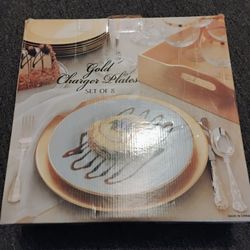 Gold Lacquered Charger Plates With carrying Tray