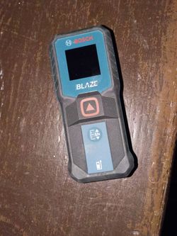 Bosch GLM100-23 BLAZE 100 ft. Laser Measure.