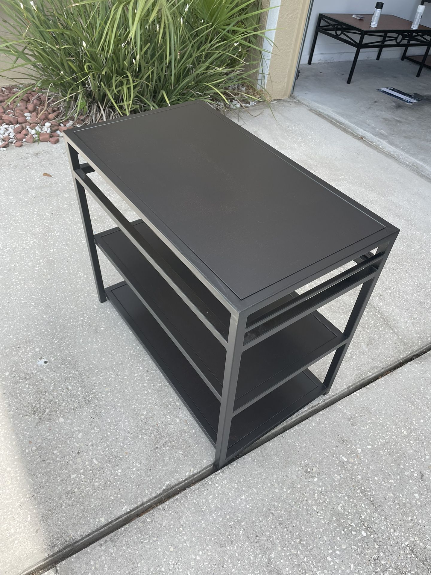 Black Shelf