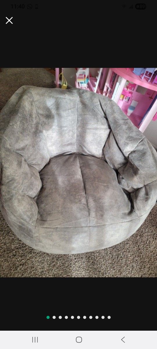 BIG JOE CLEAN BARELY USED PAID $150 SELL $60