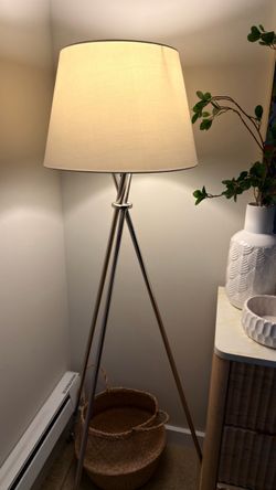 Lamp for sale