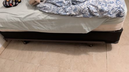 Queen size bed