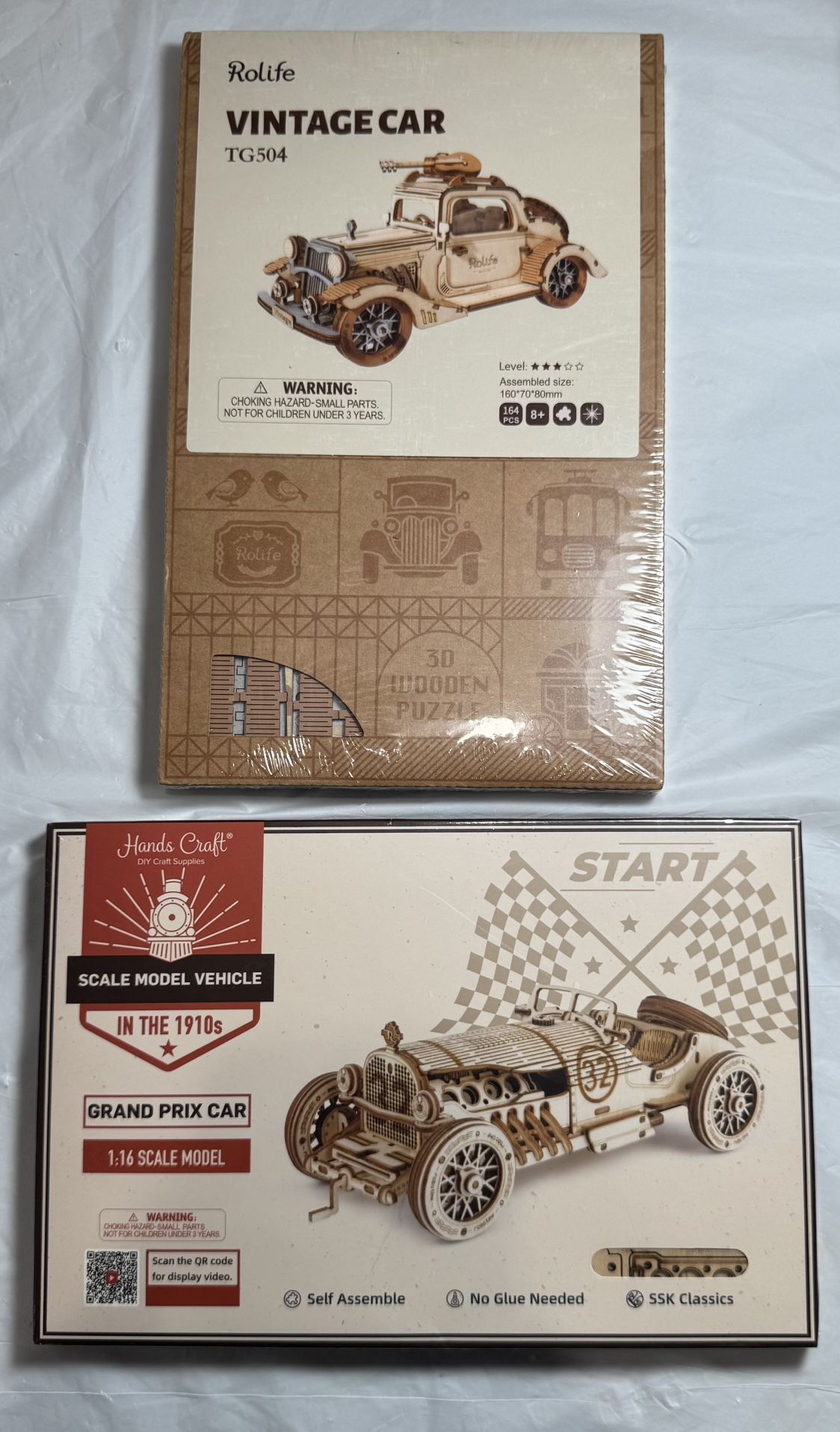 Puzzle kits 2 wooden 3D car (new & sealed)