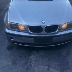 2004 BMW 325i