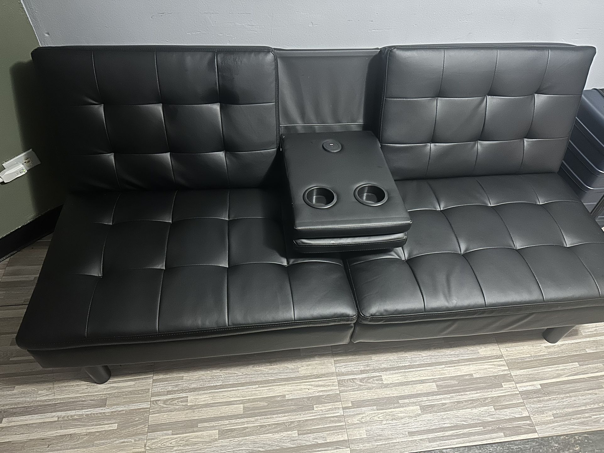 Sofa Cama , con Portavasos y USB, Piel Sintética Negra