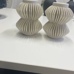 CB2 Cecelia Vase Set