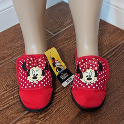 Disney Minnie Mouse Girls' Water Shoes, Size 9-10