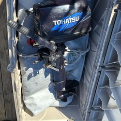 Tohatsu 6 HP Outboard Motor 4 Stroke 