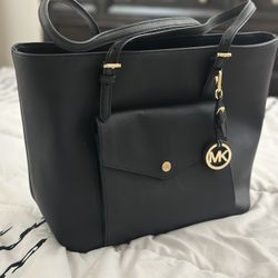 Michael Kors Tote Handbag. Very Lightly Used.