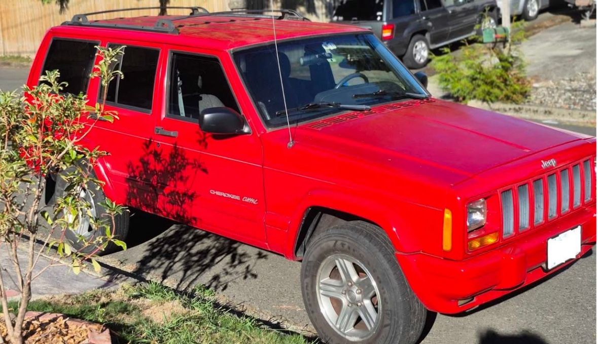 2000 Jeep Cherokee