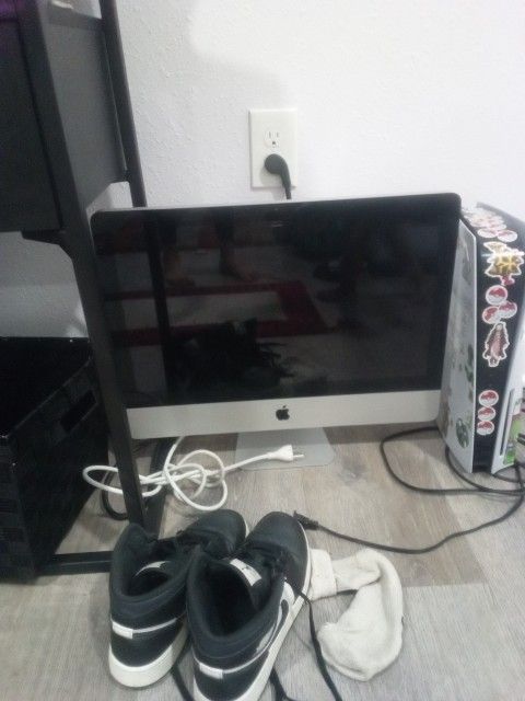 Mac Computer Screen