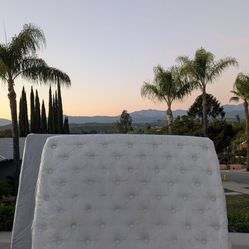 Queen Size Mattress & Box Spring