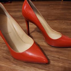 Christian Louboutin Pigalle 