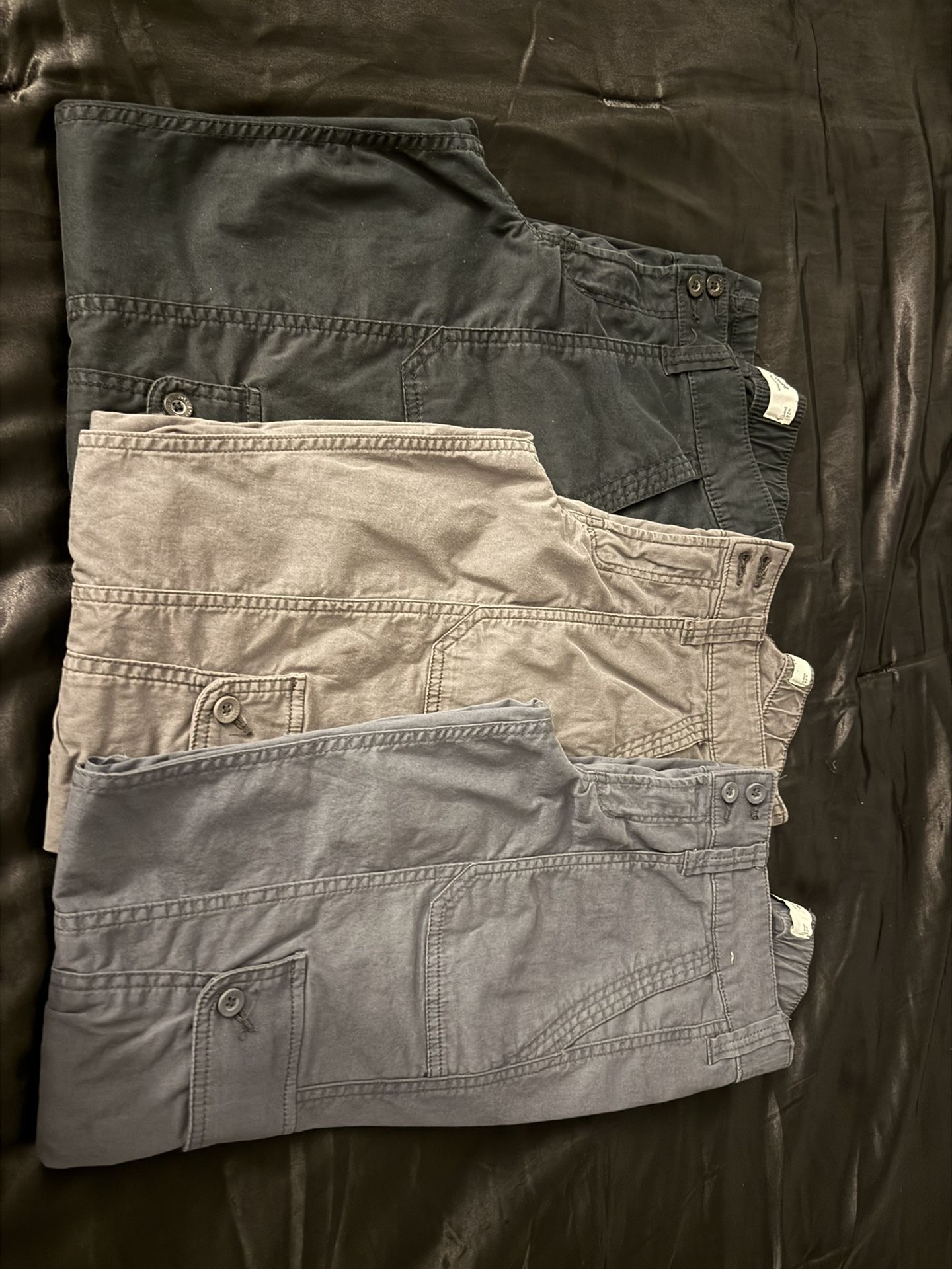 Hollister Size 2