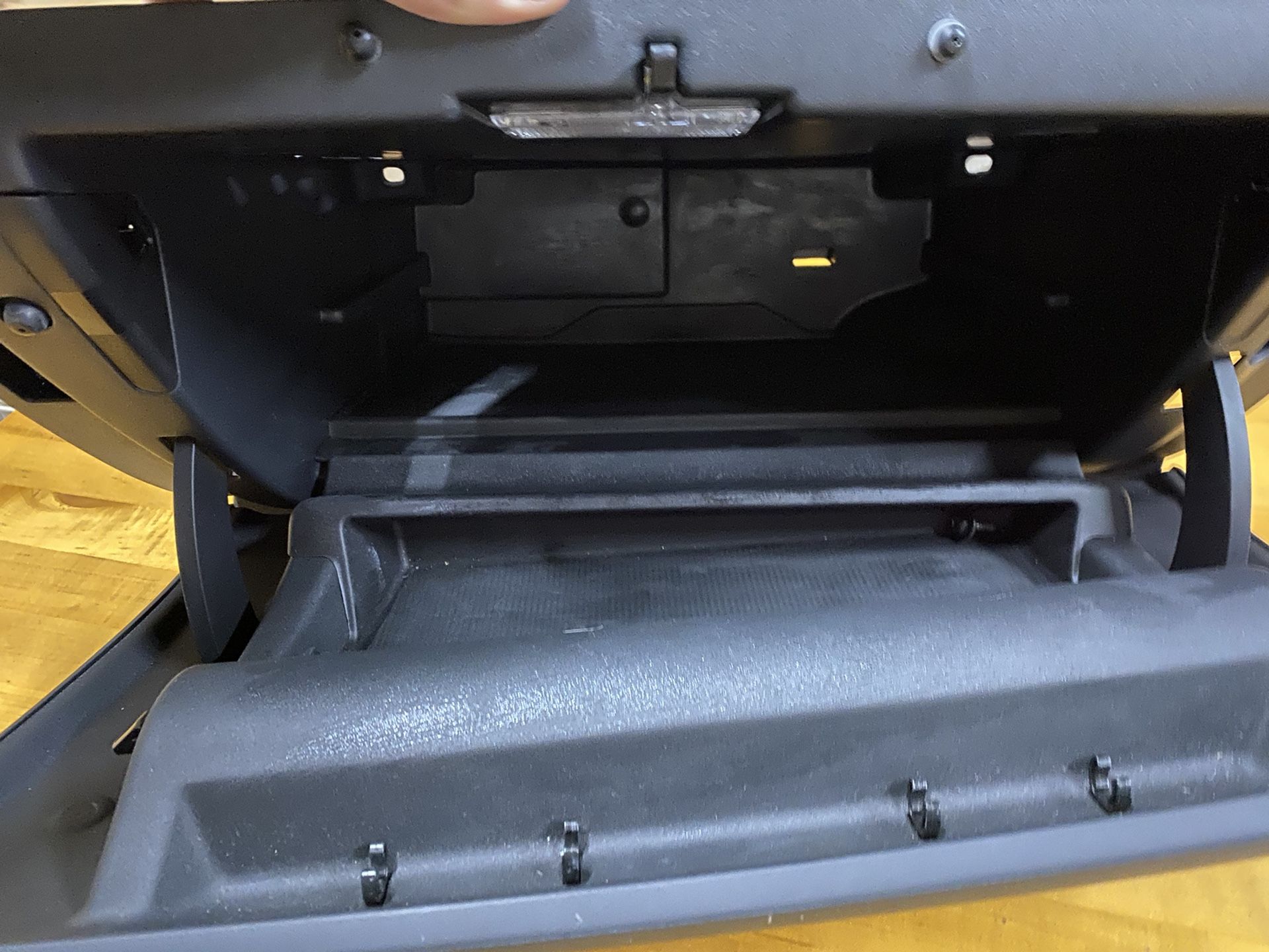 T5 Volvo Glove Compartment Box