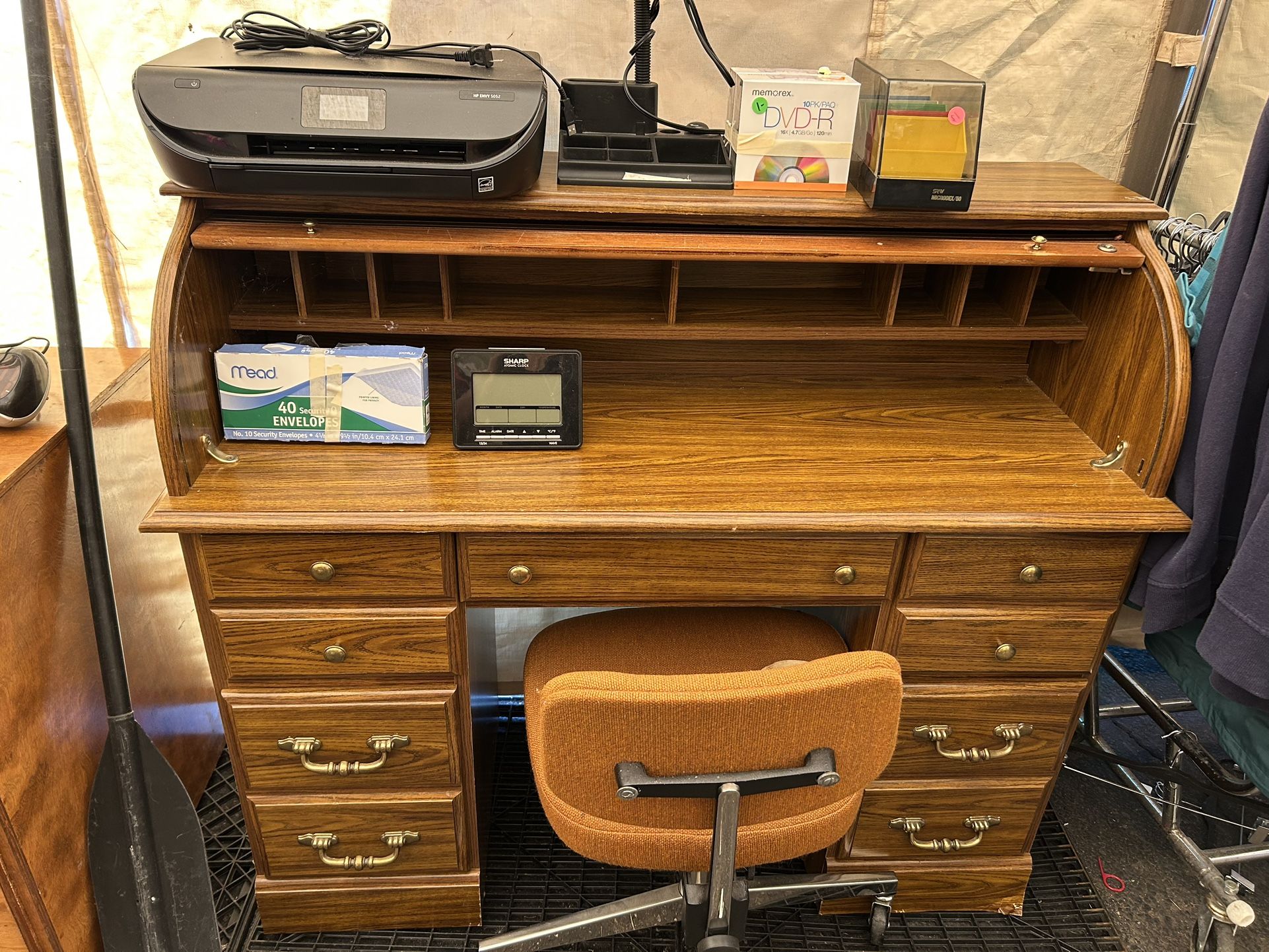 Desk(2)