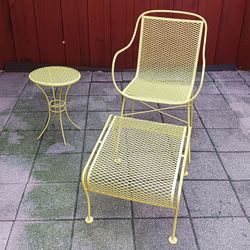 Vintage MCM Lemongrass Wrought Iron Patio Set