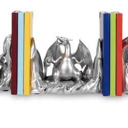 Pokemon Center Final Evolution Bookends Charizard, Blastoise & Venusaur