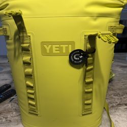 M20 Yeti Backpack Cooler