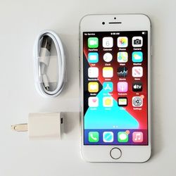 iPhone 8 - UNLOCKED - Like New 