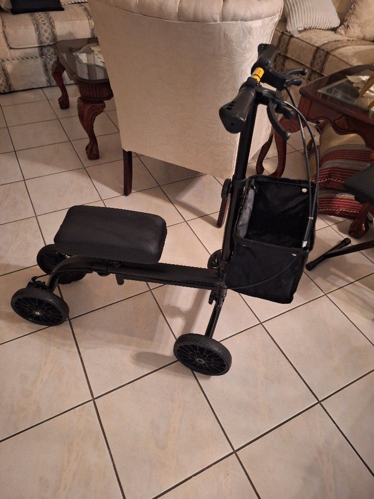 Knee Scooter 
