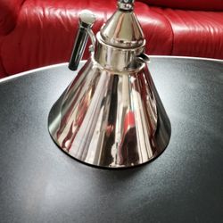 Contemporary  tea  Kettle