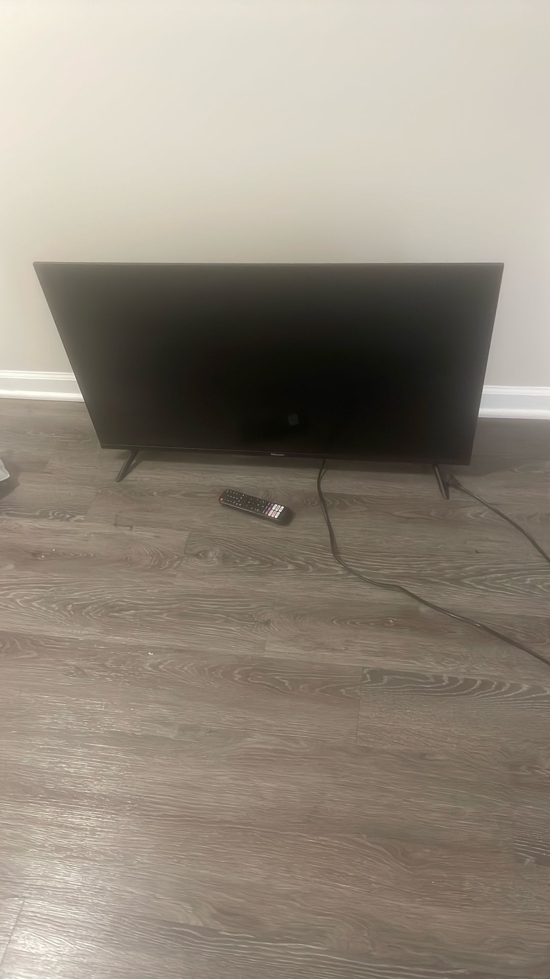 43inch Hisense Smart Tv With Remote