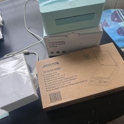 Portable Shipping Label Printer And Accessories 