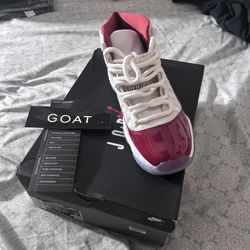 Retro Cherry 11s New