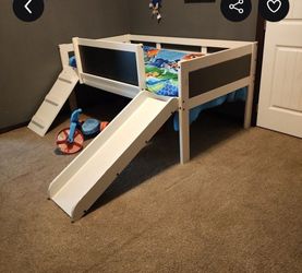 Full size bed