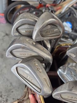 Mizuno MG 75 Right Handed 3-PW & SW Iron Set Mizuno Dynaflex 1100 Steel Shafts