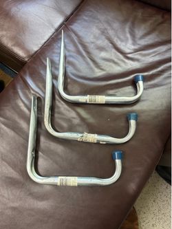 Heavy duty wall hooks