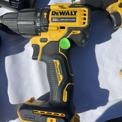 dewalt hammer drill 