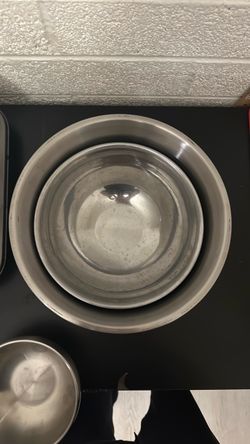 2 Stainless mixing bowls 2 stacking bowls Moving sale check out other listings