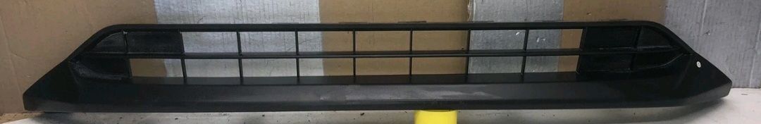 2024 2025 SUBARU IMPREZA FRONT BUMPER LOWER GRILL