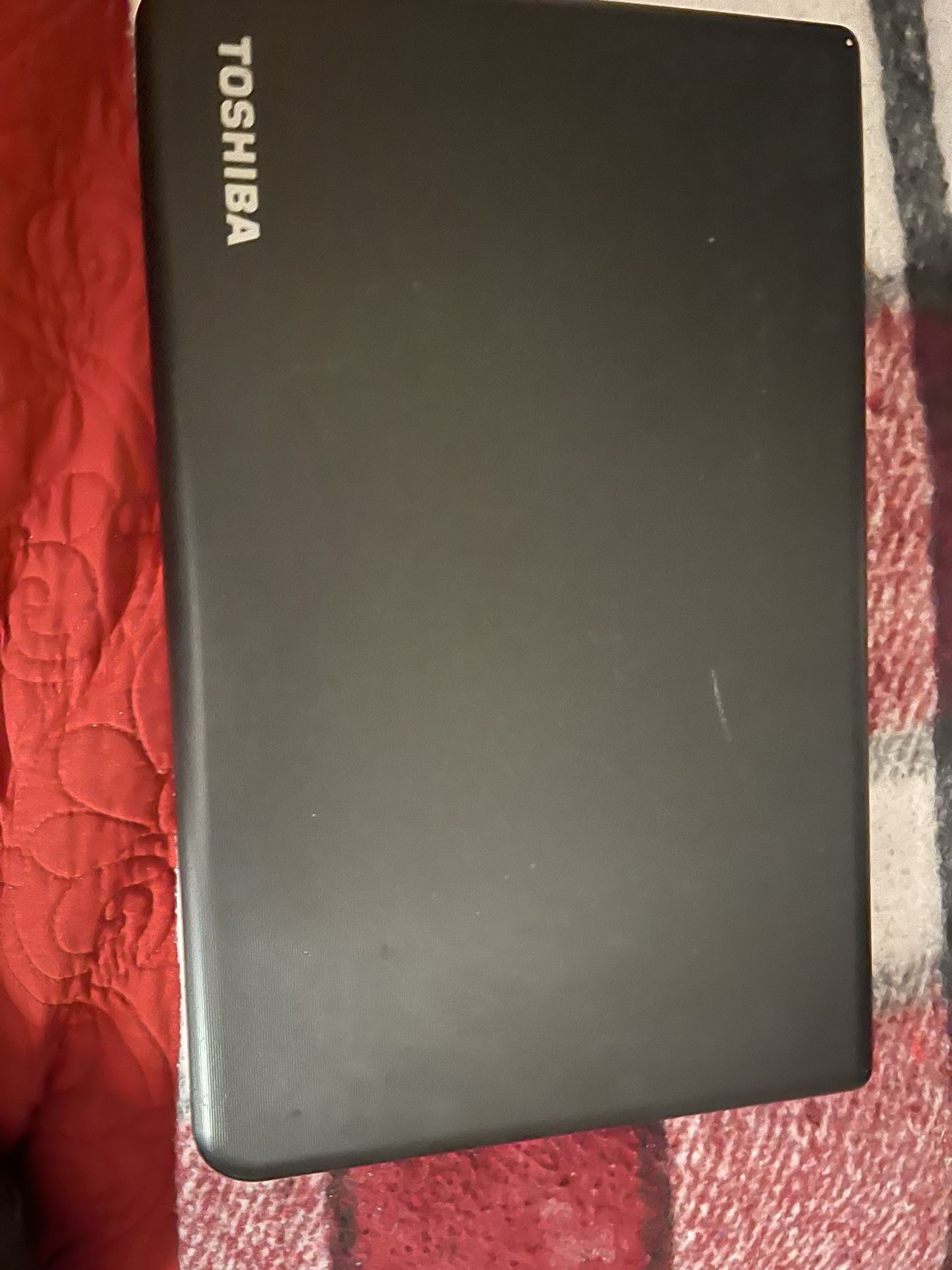 Toshiba Laptop $100. Great Dealt