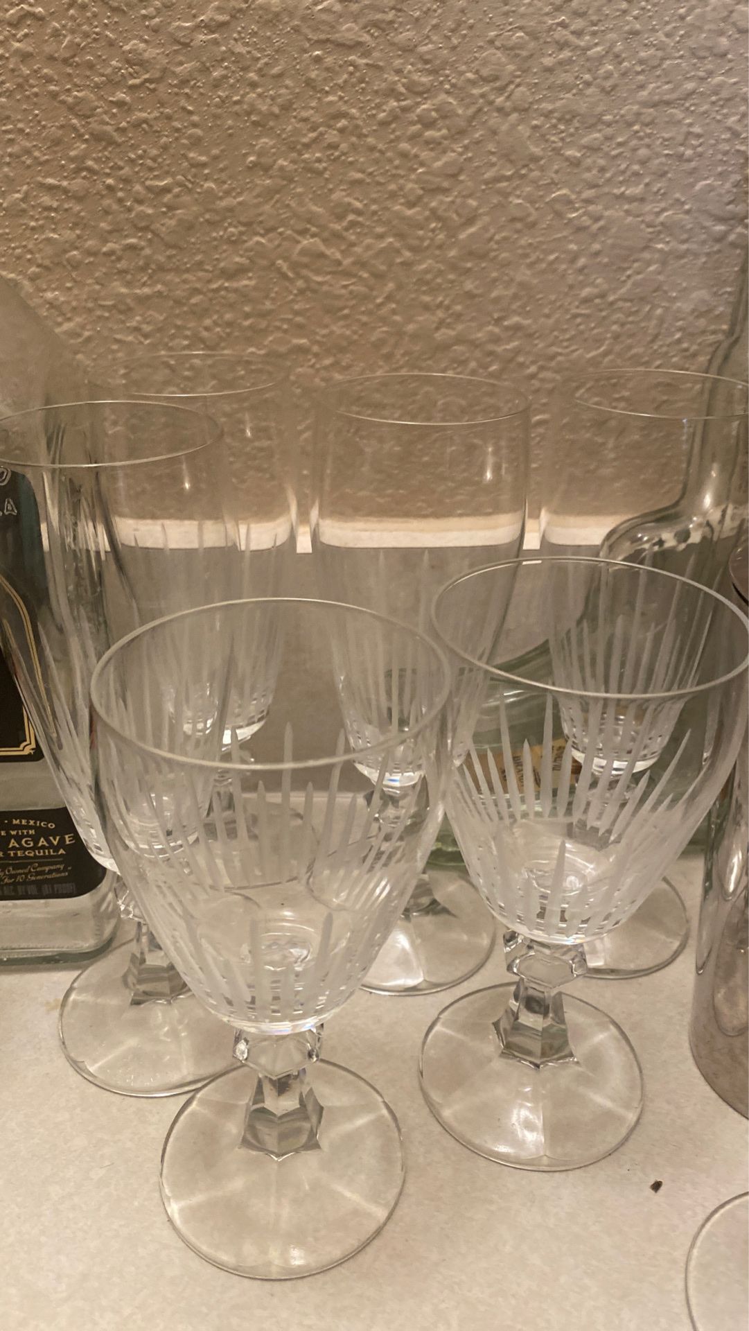 Wine glasses $10 for all 6