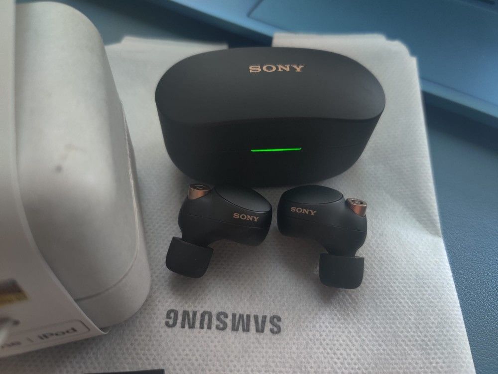 Sony Earbud