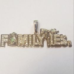 14k Si1 Vs2 Diamond Pendants