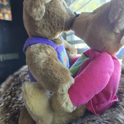 Vintage Kiss Kiss Hallmark Bears 