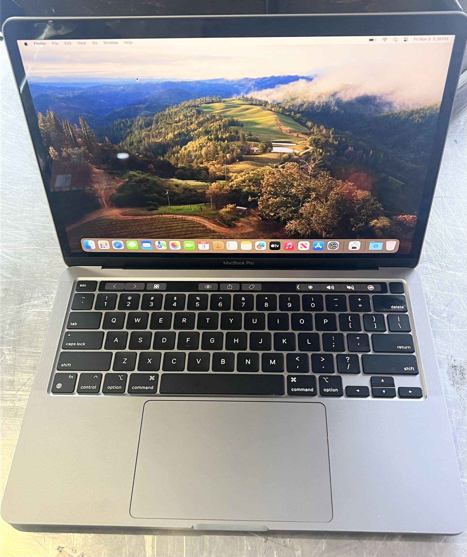 Apple 2017 MacBook Pro 💻 13-inch 3.5 GHz I7 16Gb/500 SSD Laptop Touchbar