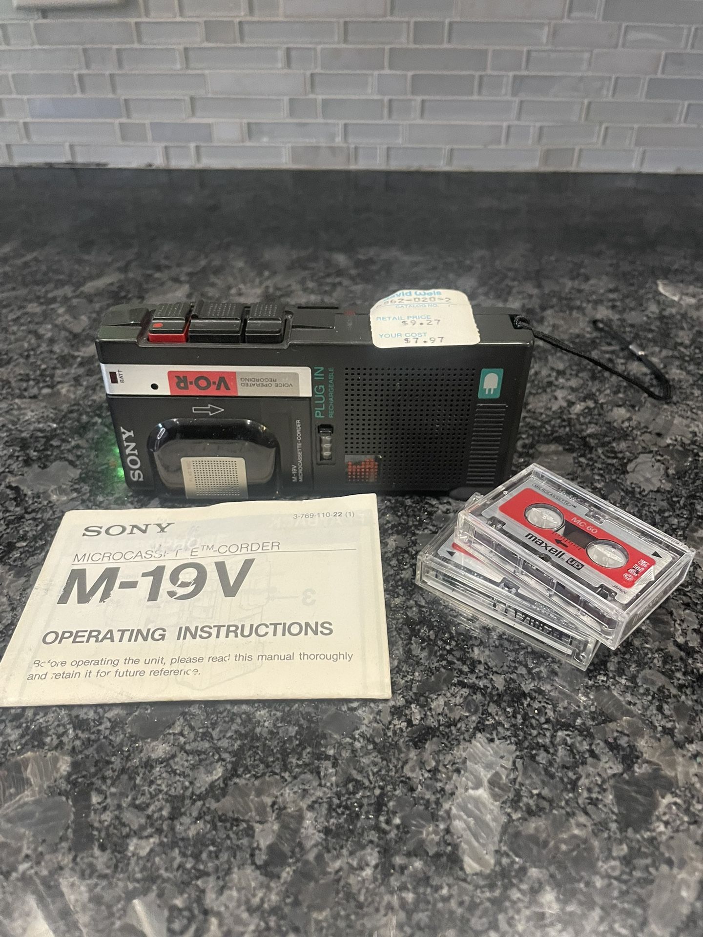 Sony M-19V Microcassette Recorder microphone VOR Plug-in Rechargeable,NotWorking