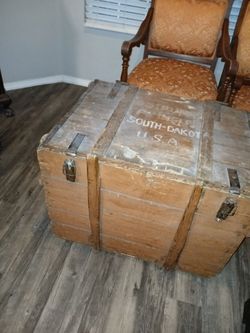 Antique Wood Shipping Crate South Dakota USA With Brass Fittings & Lat