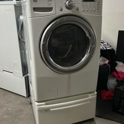 LG Washer And Dryer W/pedestal