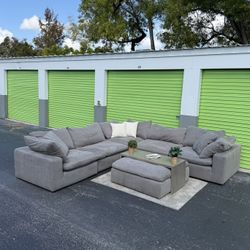 Sectional Couch Sofa - Gray Nixon Cloud - City Furniture - Delivery Available 