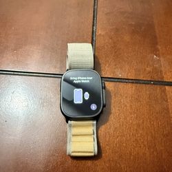 Apple Watch Ultra 2  Black Titanium