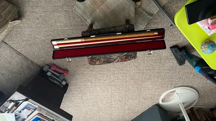 Pool Cue with Hard Case